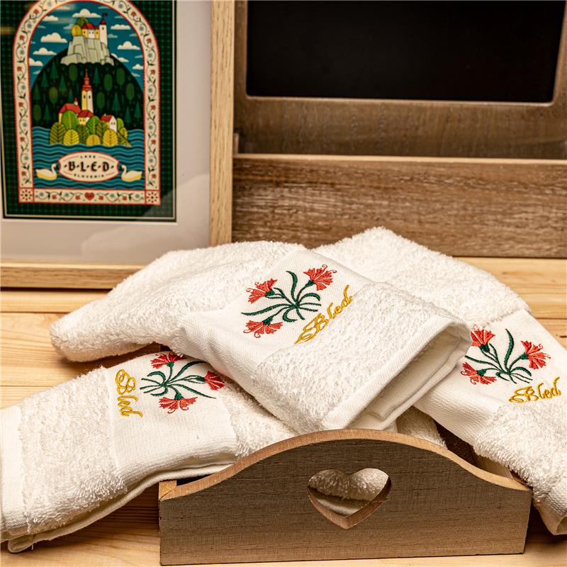 Brisača za roke z izvezenim motivom